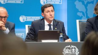 El consejero de Hacienda y Finanzas, Noël d'Anjou