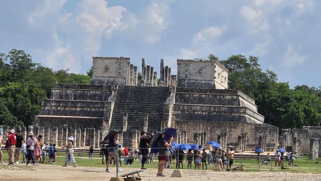 En la última de las plataformas se encuentra el templo al que se accedía por una puerta de tres vanos