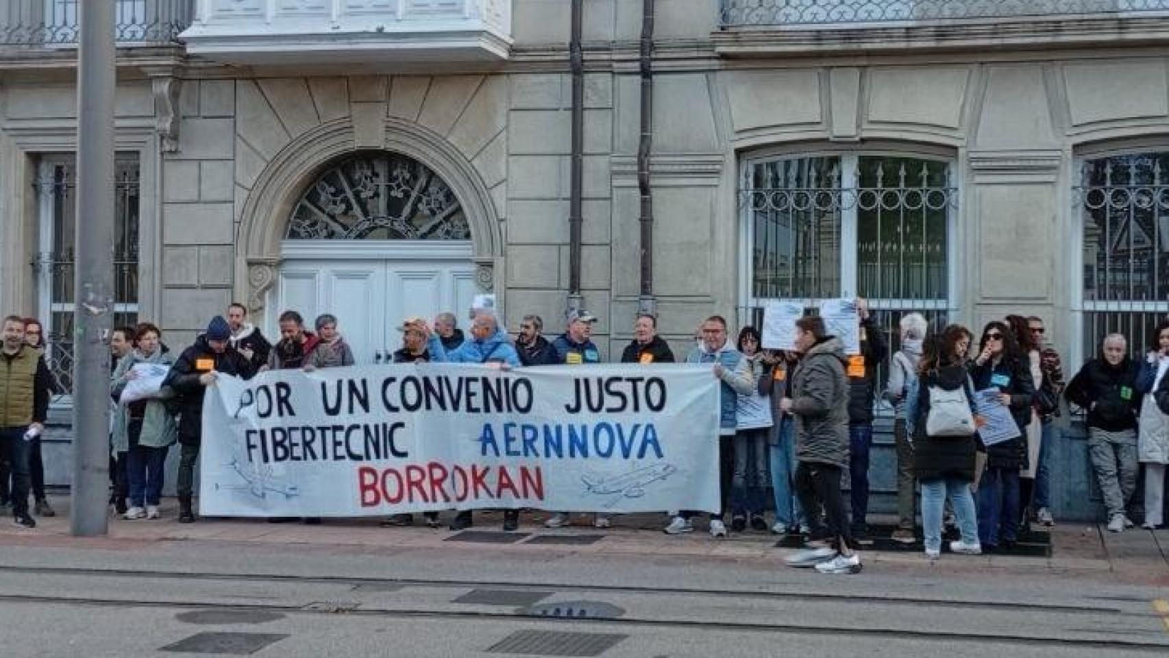 La plantilla de Fibertecnic inicia una huelga indefinida por la falta ...