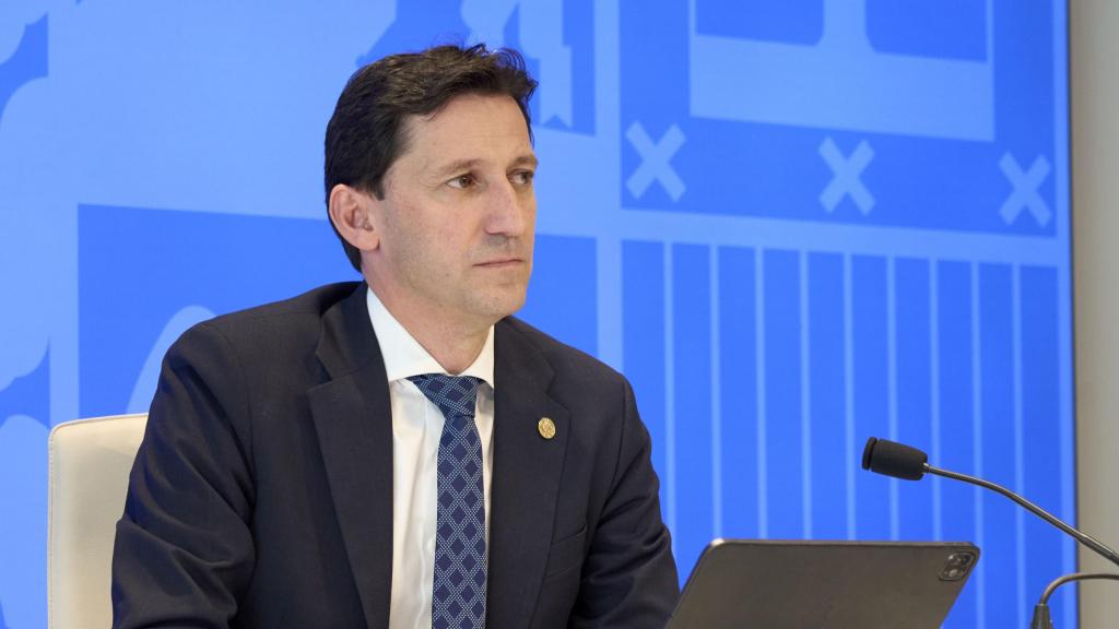 El consejero de Hacienda y Finanzas, Noël D'Anjou