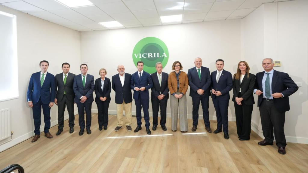 Visita institucional a Vicrila