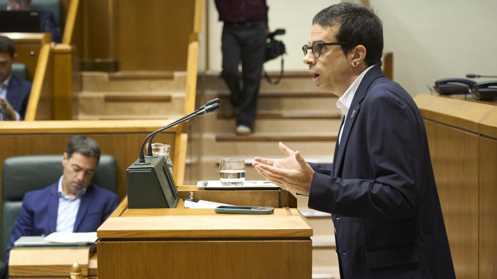 El portavoz de EH Bildu en el Parlamento vasco, Pello Otxandiano