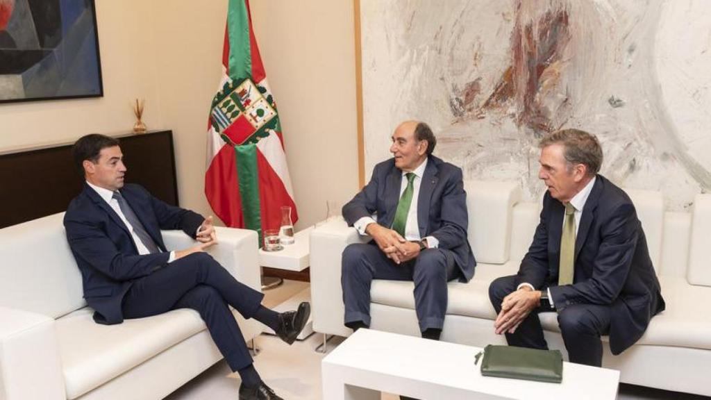 El lehendakari, Imanol Pradales, se reúne con el presidente de Iberdrola, Ignacio Sánchez Galán