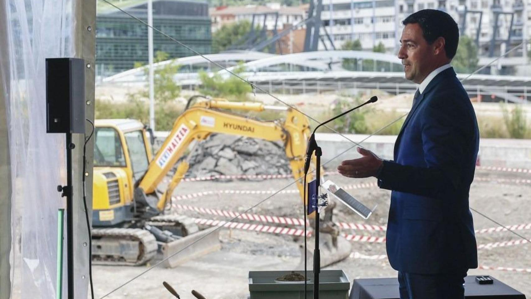 El lehendakari, Imanol Pradales, en la sede de Parke de Zorrotzaurre