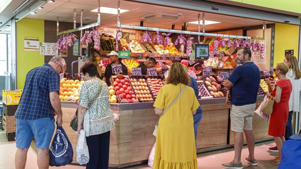 Imagen de archivo de una frutería de barrio.