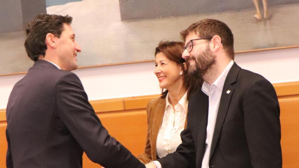 Reunión del consejero de Hacienda y Finanzas, Noël d'Anjou, con el PP vasco