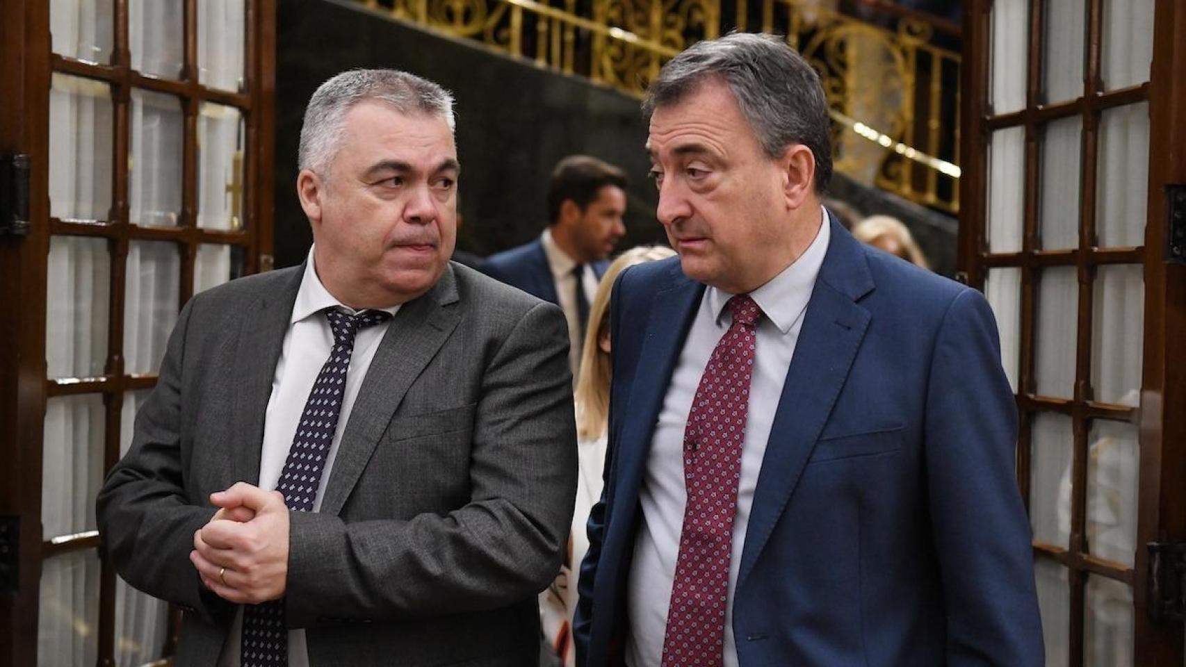 Santos Cerdán y Aitor Esteban en el Congreso de los Diputados