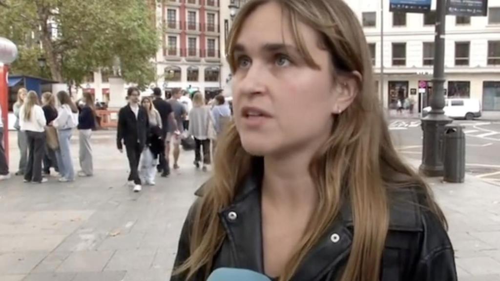 Idoia, vecina de Lekeitio de 26 años, sobre la vivienda.