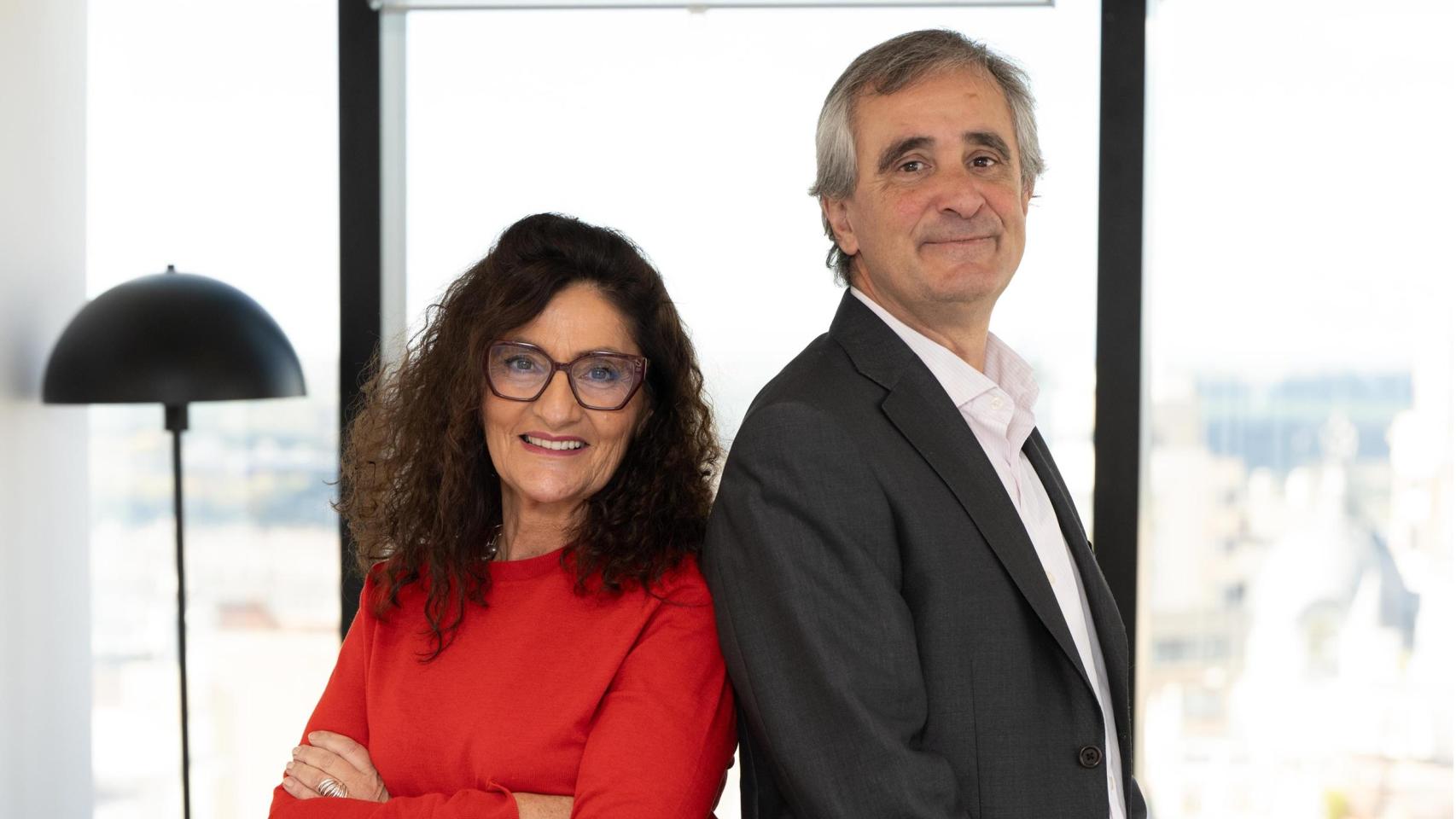 Rosa Carabel, CEO de Grupo EROSKI y Josu Mugarra, director financiero de Grupo EROSKI