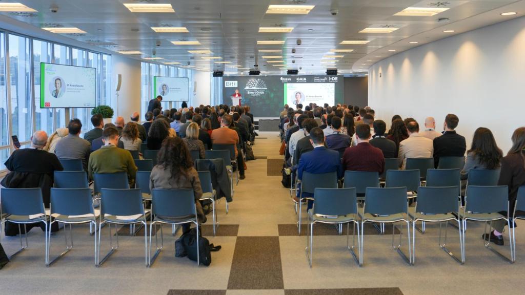 'Smart Grids Academy' lanza 4 itinerarios formativos en redes eléctricas inteligentes