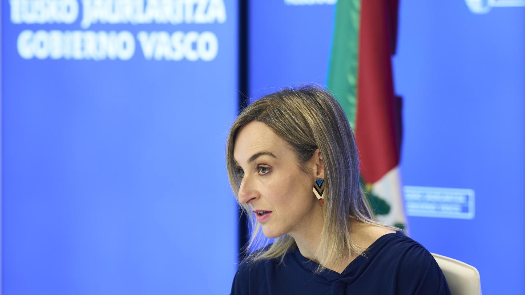 La portavoz del Gobierno vasco, María Ubarretxena