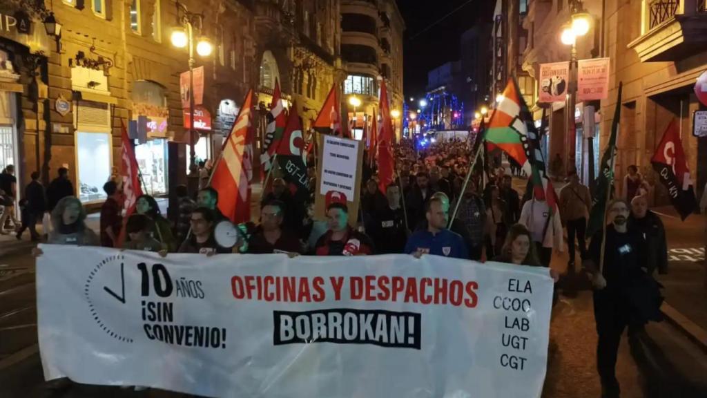 Movilización de trabajadores de oficinas de Bizkaia