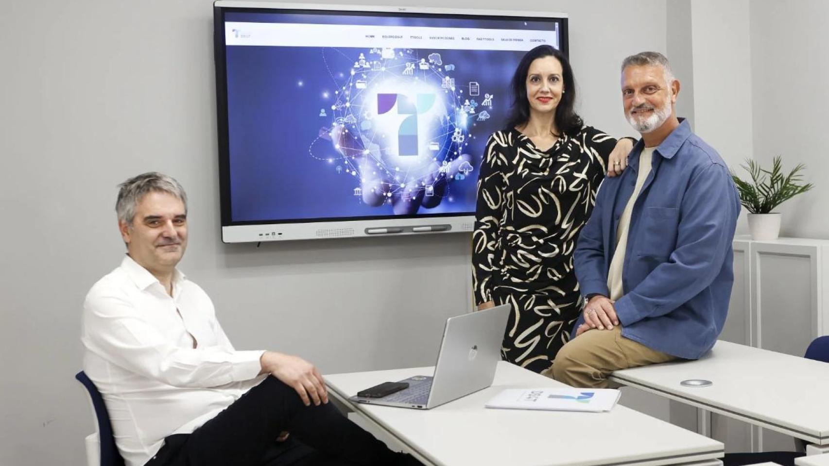 Marta Prado, CEO de DS4T, con sus socios Ander Gorostiza y Alberto Prado