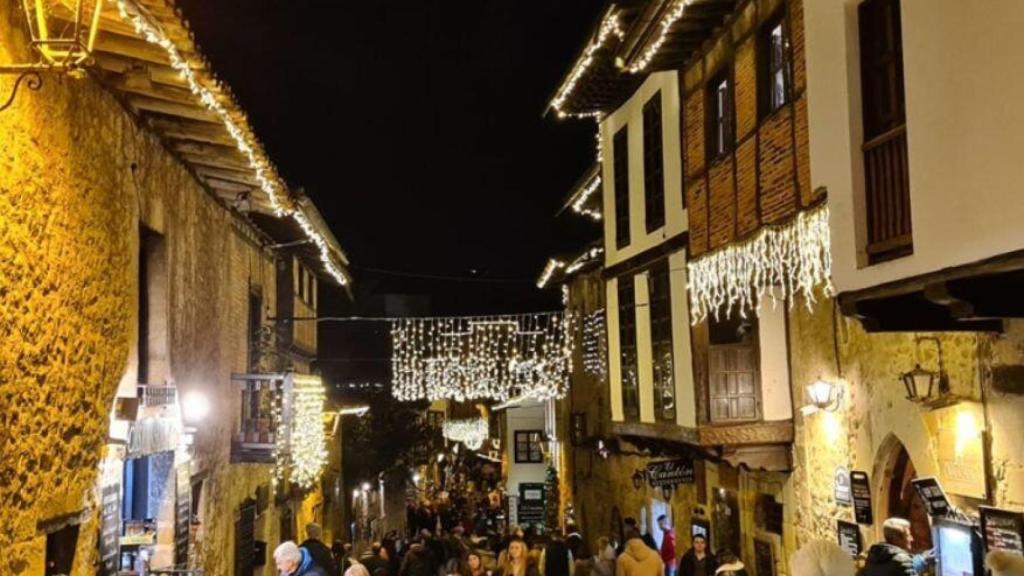 El mercado de Navidad cerca de Euskadi más bonito de Europa lo tiene este pueblo cántabro.