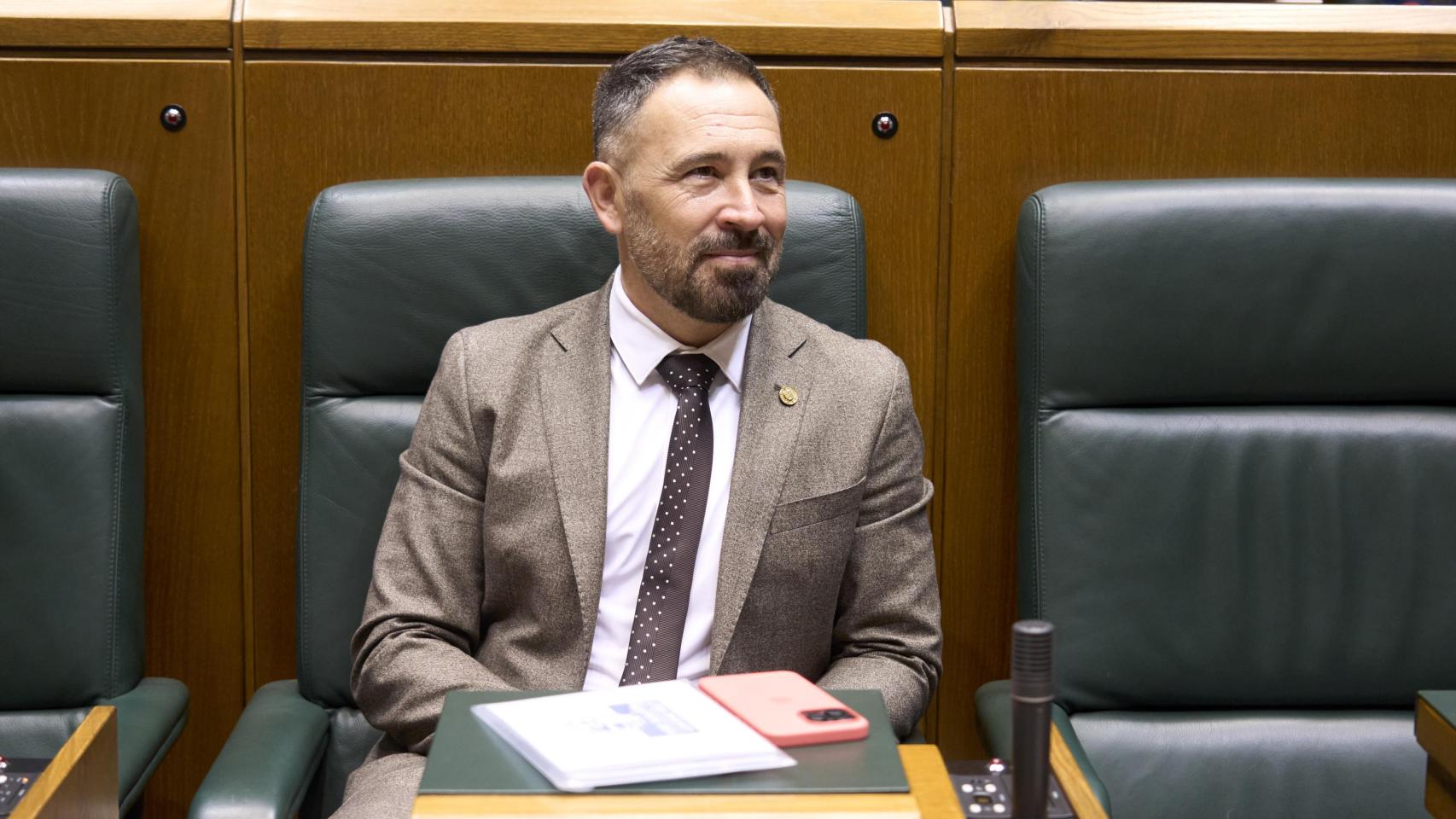 El consejero de Vivienda y Agenda Urbana, Denis Itxaso