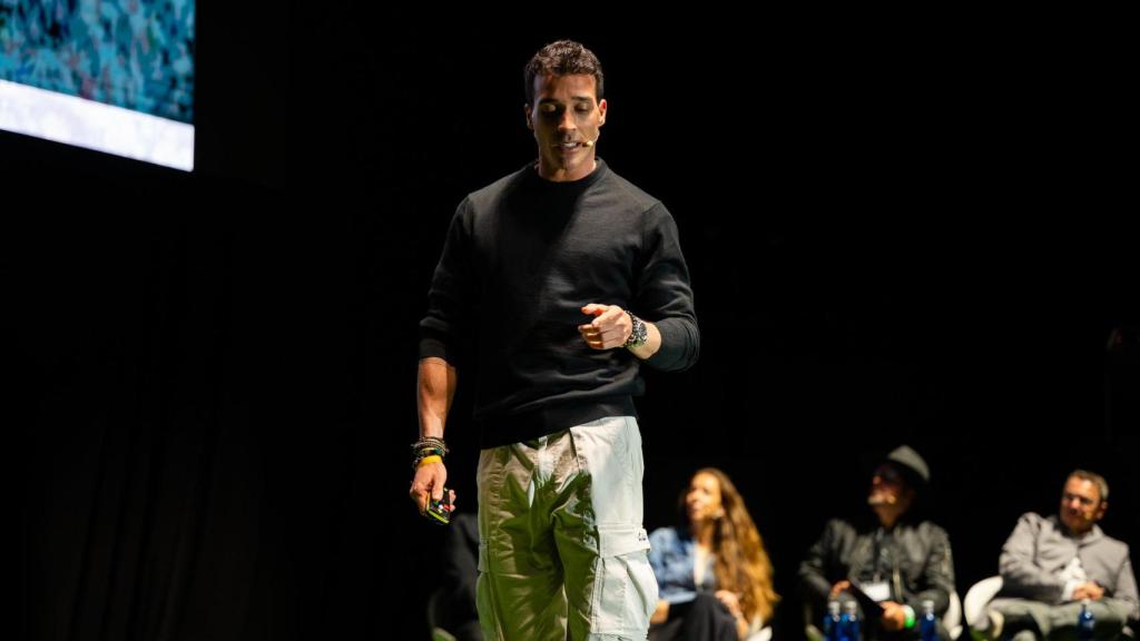 Carlos Uraga, CEO de Nantek, en una conferencia