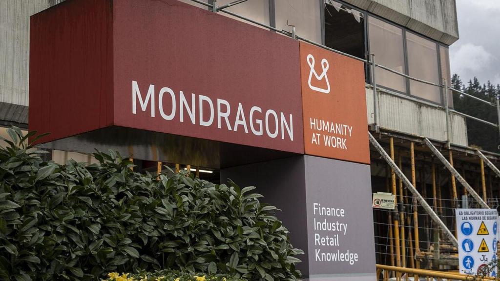 Logo de Corporación Mondragon.