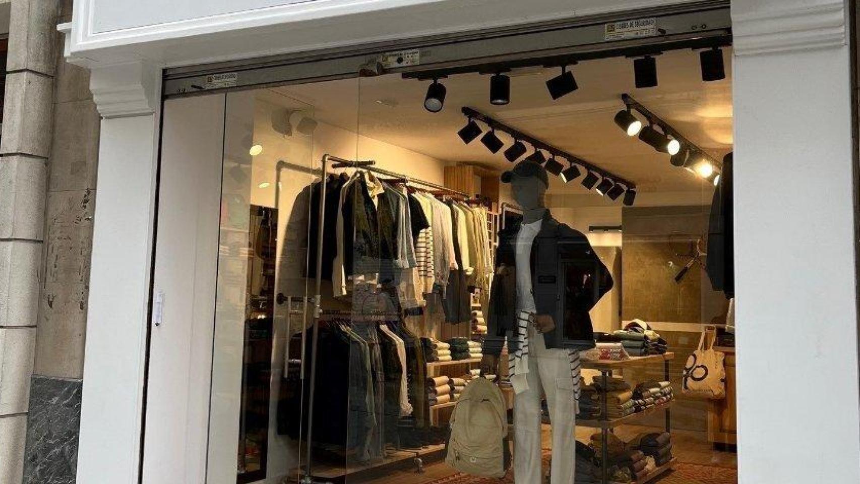 El primer establecimiento de la histórica marca en Santander.