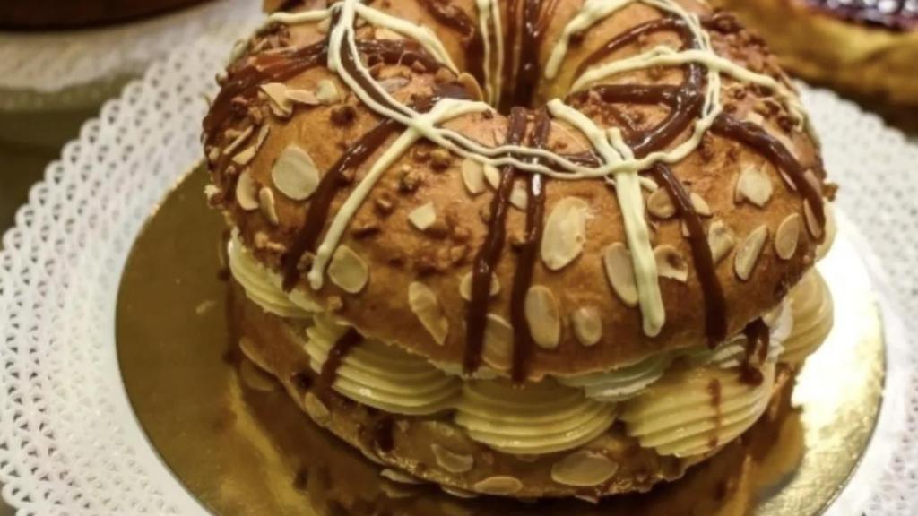 Roscón de Goxua de la pastelería Mi Mundo de Azúcar, ganador al mejor roscón de Bizkaia en 2025.