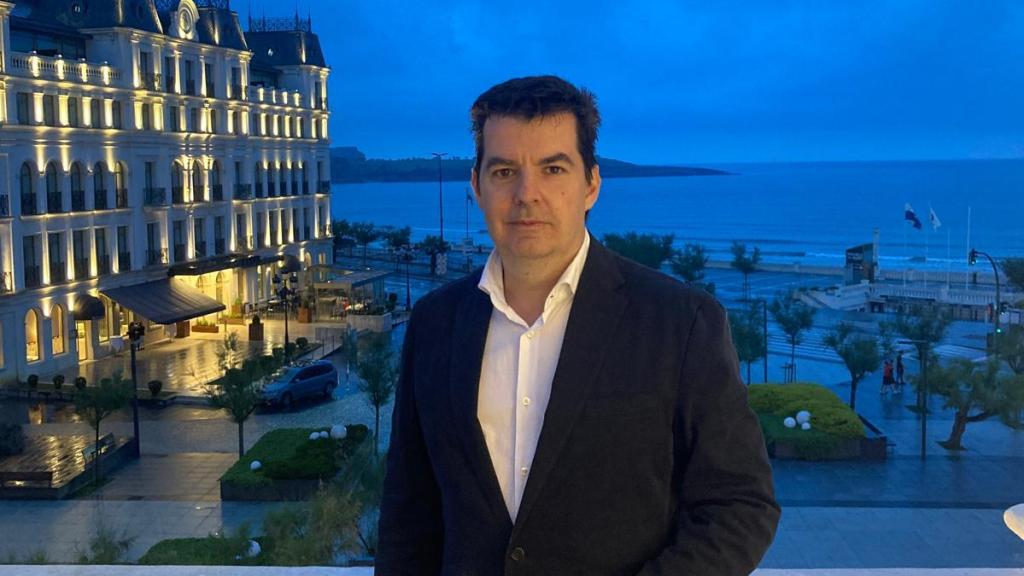 Néstor Morchón, médico de urgencias en el Hospital Universitario de Álava y vicepresidente del SME