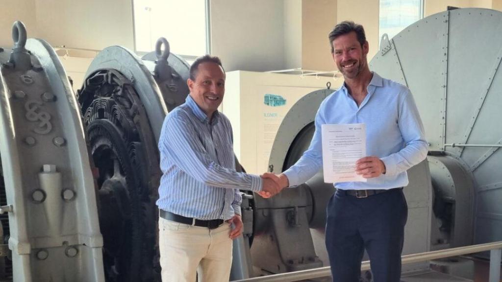 Firma del acuerdo entre Bimep y Carnegie para el futuro parque de energía de las olas