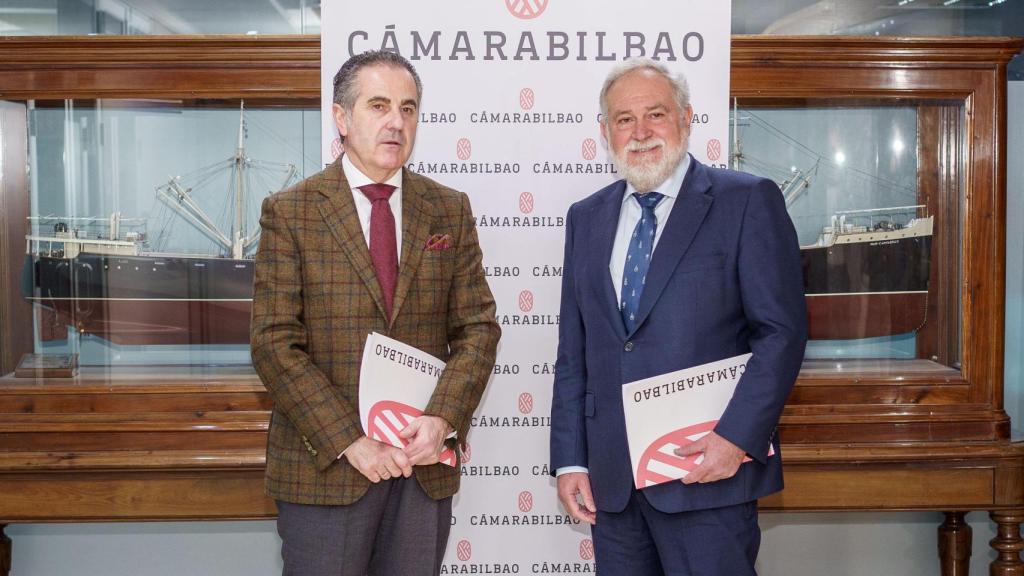 Mikel Arieta-Araunabeña y José Ignacio Zudaire, de la Cámara de Bilbao