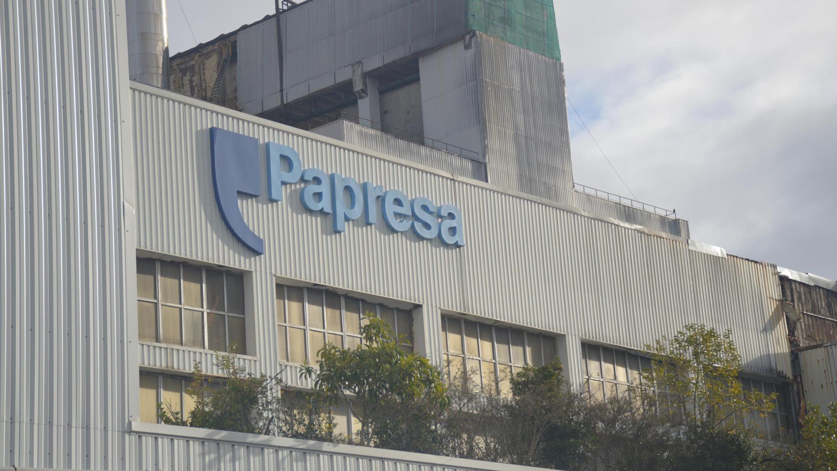 La fachada principal de Papresa, en Errenteria.