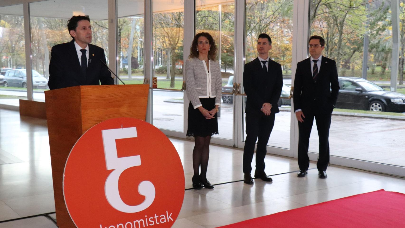 El consejero Noël d'Anjou, en el foro Ekonomistak