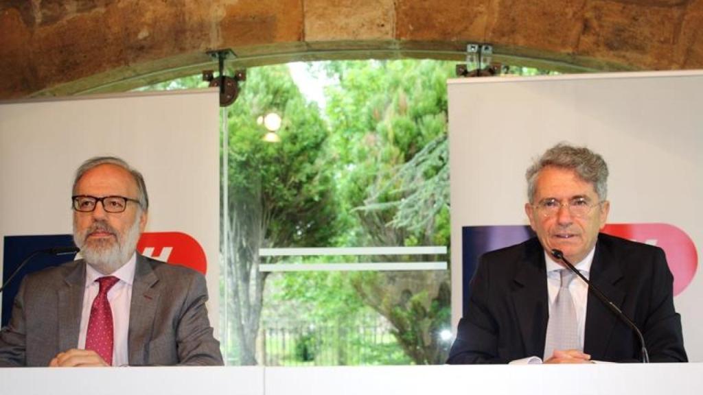 José Gregorio Luque, con Emiliano López Atxurra