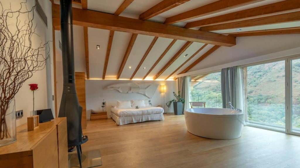 Entre otras certificaciones, Arantza Hotela, primer cinco estrellas en obtener la etiqueta ecolabel, ha recibido el premio al mejor hotel sostenible de Europa