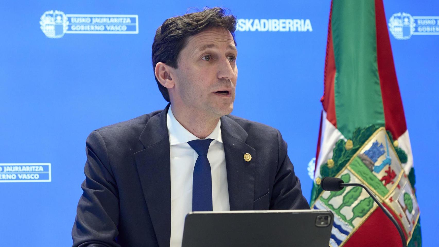 El consejero de Hacienda y Finanzas, Noël d’Anjou, anuncia a 3 de enero de 2026 una nueva emisión de bonos sostenibles antes de julio