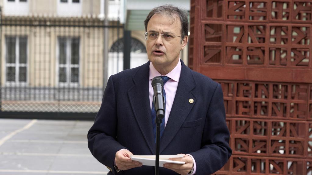 El consejero de Salud, Alberto Martínez