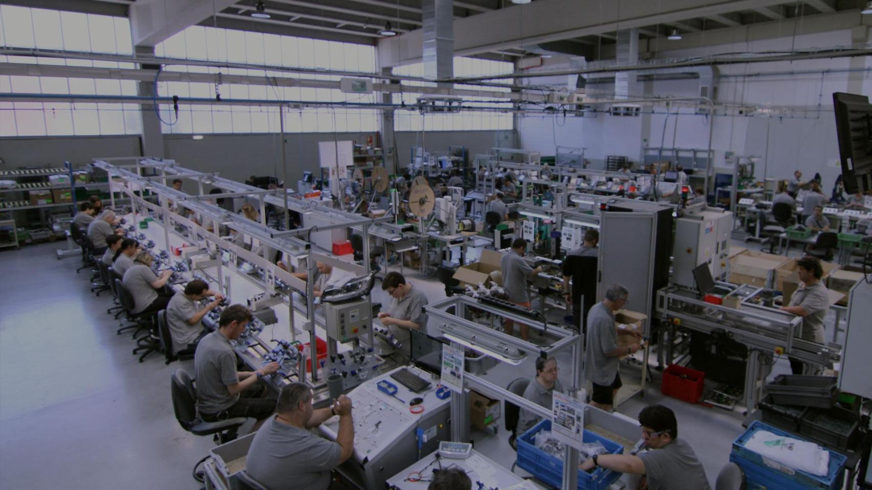 Trabajadores de Gureak, en una jornada laboral.