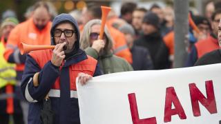 Trabajador de Tubos Reunidos en una concentración