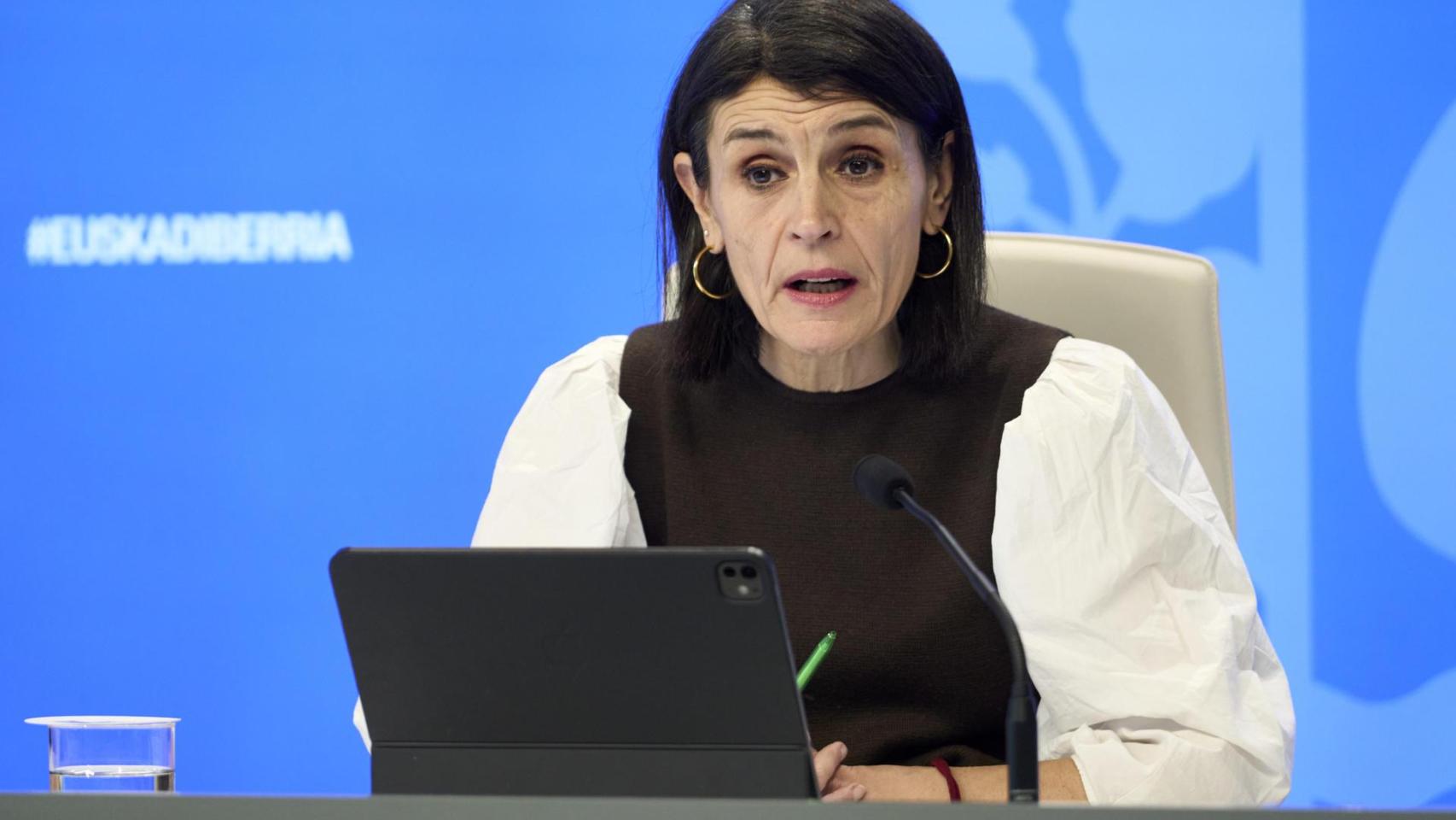 La consejera de Bienestar, Juventud y Reto Demográfico, Nerea Melgosa, en rueda de prensa tras presentar el V Plan Interinstitucional de Apoyo a las Familias, la Infancia y la Adolescencia, a 17 de febrero de 2026
