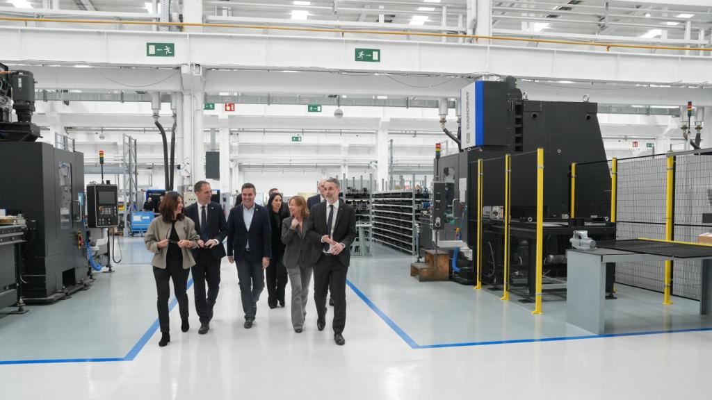 Danobat y el Gobierno vasco impulsan un proyecto con 50 millones y 500 empleos para robots industriales.
