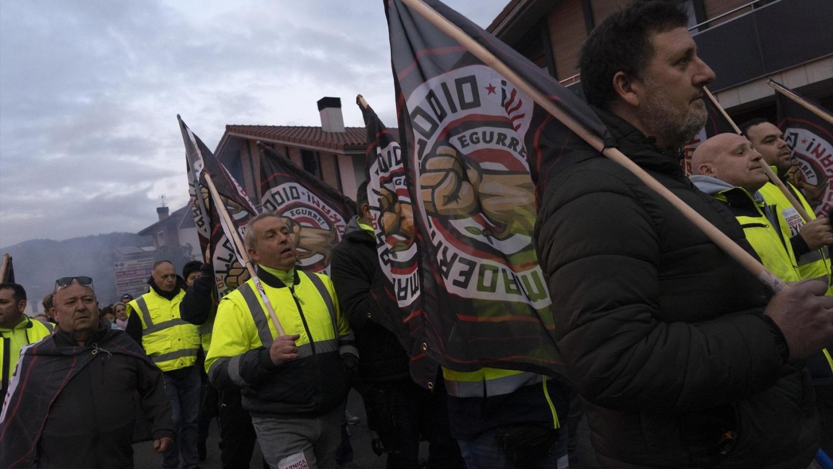 Trabajadores de la plantilla de Tubos Reunidos durante una manifestación