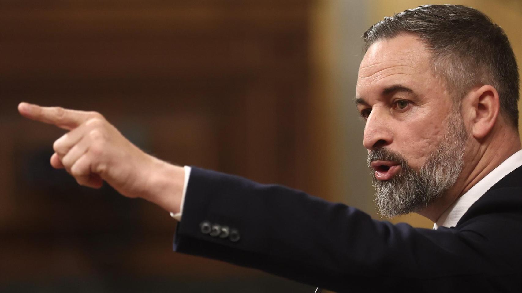 El presidente de Vox, Santiago Abascal, en una sesión de control al Gobierno, en el Congreso de los Diputados, a 11 de febrero de 2026