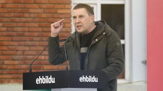 Arnaldo Otegi en el? acto pol?tico para recordar la masacre del 3 de Marzo