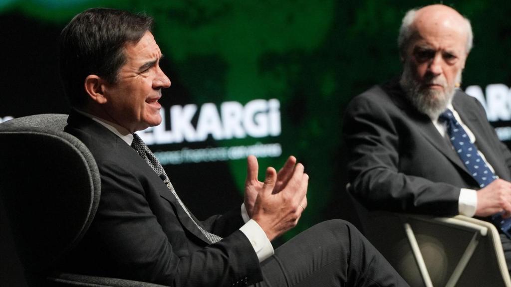 El presidente de BBVA, Carlos Torres, durante el 36 Encuentro Empresarial de Elkargi 'Nuevo Orden Económico Mundial'.