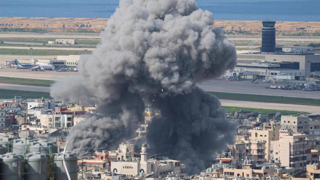 Varios países del golfo Pérsico son atacados por Irán en respuesta a los bombardeos de EE. UU. e Israel.