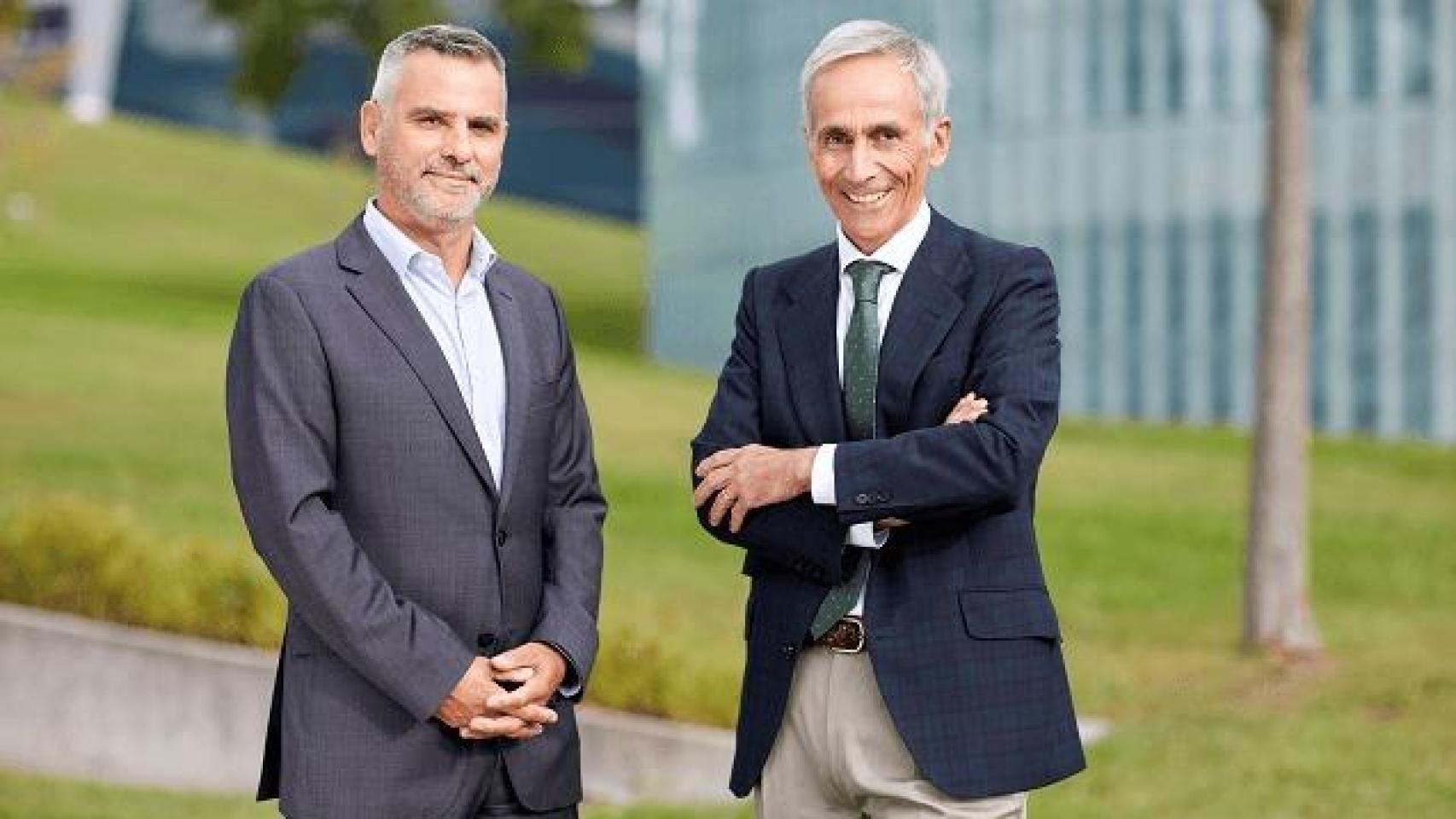 Jon Arberas, director general de Sarenet. y Roberto Beitia, presidente de Sarenet.