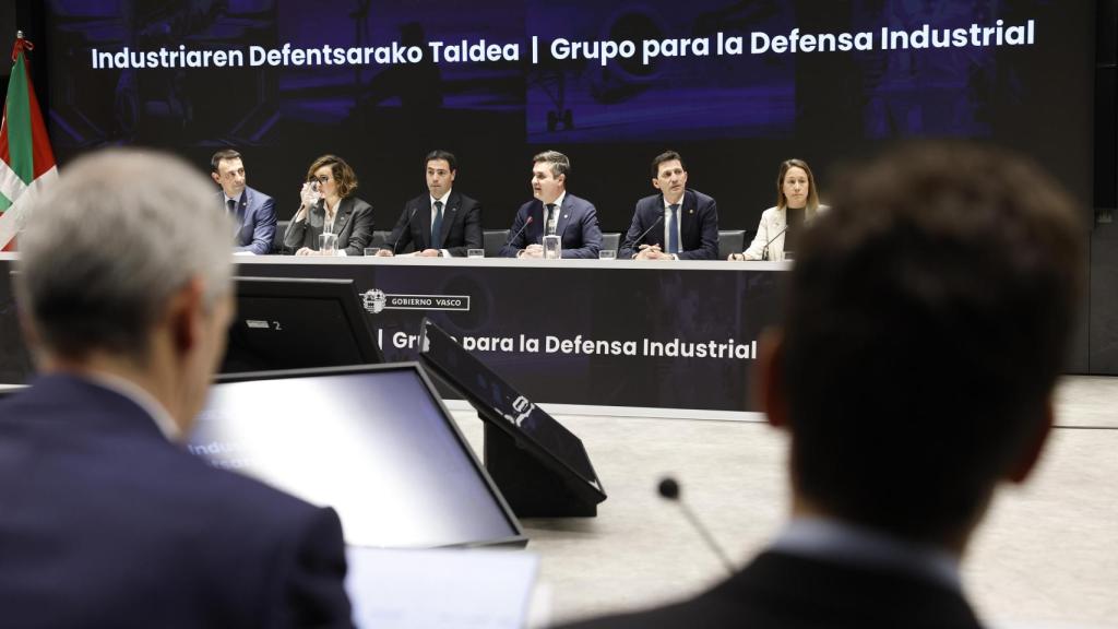 Cuarta reunión del Grupo para la Defensa Industrial