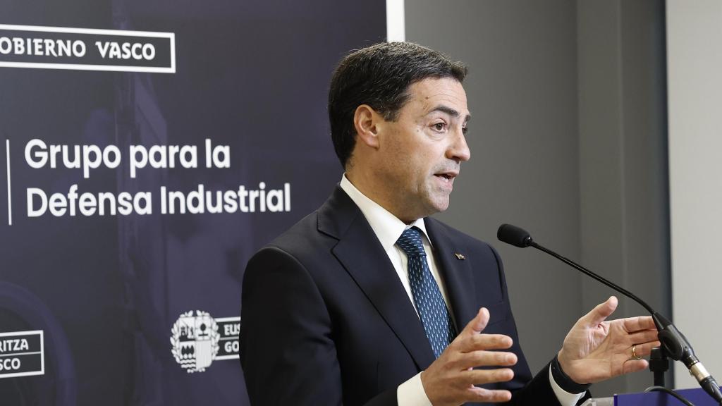 El lehendakari, Imanol Pradales, preside el Grupo para la Defensa Industria
