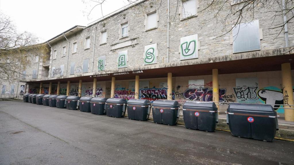 Fachada de la residencia Arana de Vitoria, a 24 de enero de 2023, en Vitoria