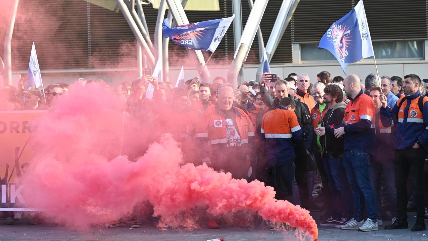 Manifestación de trabajadores de Tubos Reunidos / David de Haro Europa Press