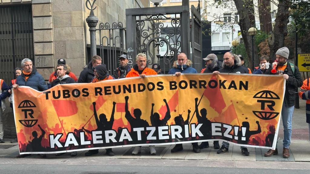 Manifestación de Tubos Reunidos en contra del ERE que afecta a 285 personas