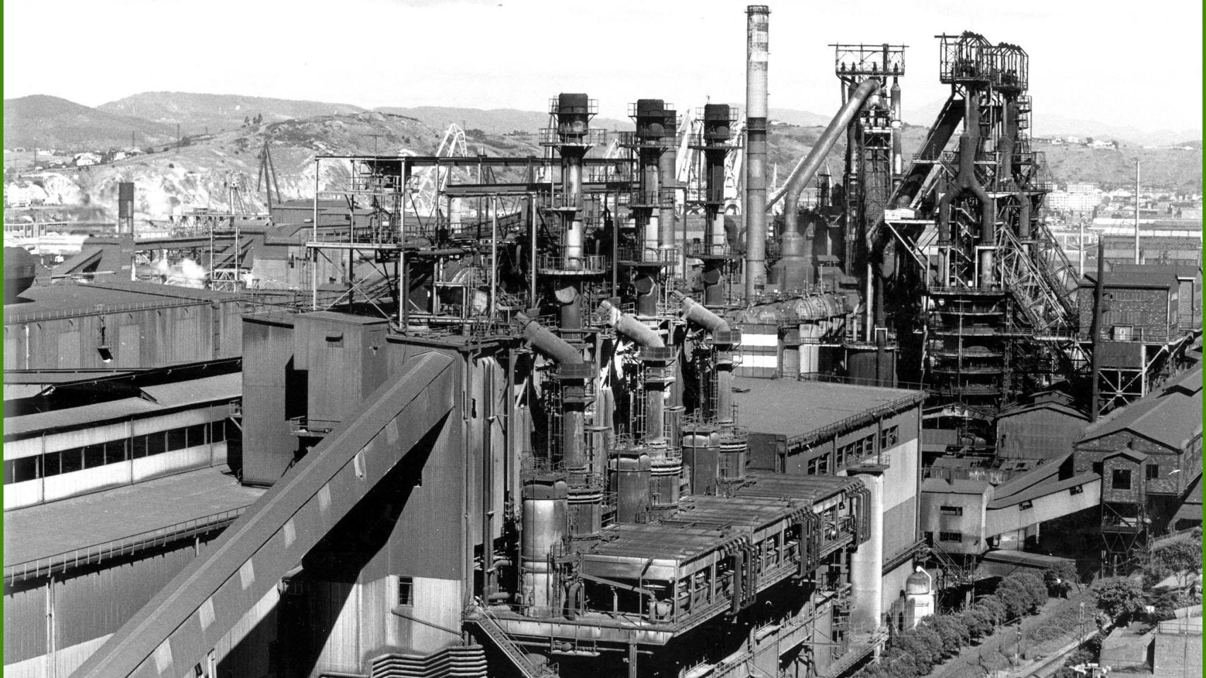 Instalaciones de Altos Hornos de Vizcaya publicada en el archivo del Ayuntamiento de Sestao / Ayto Sestao