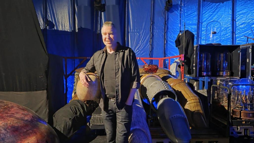 Michael G. Smith, director artístico