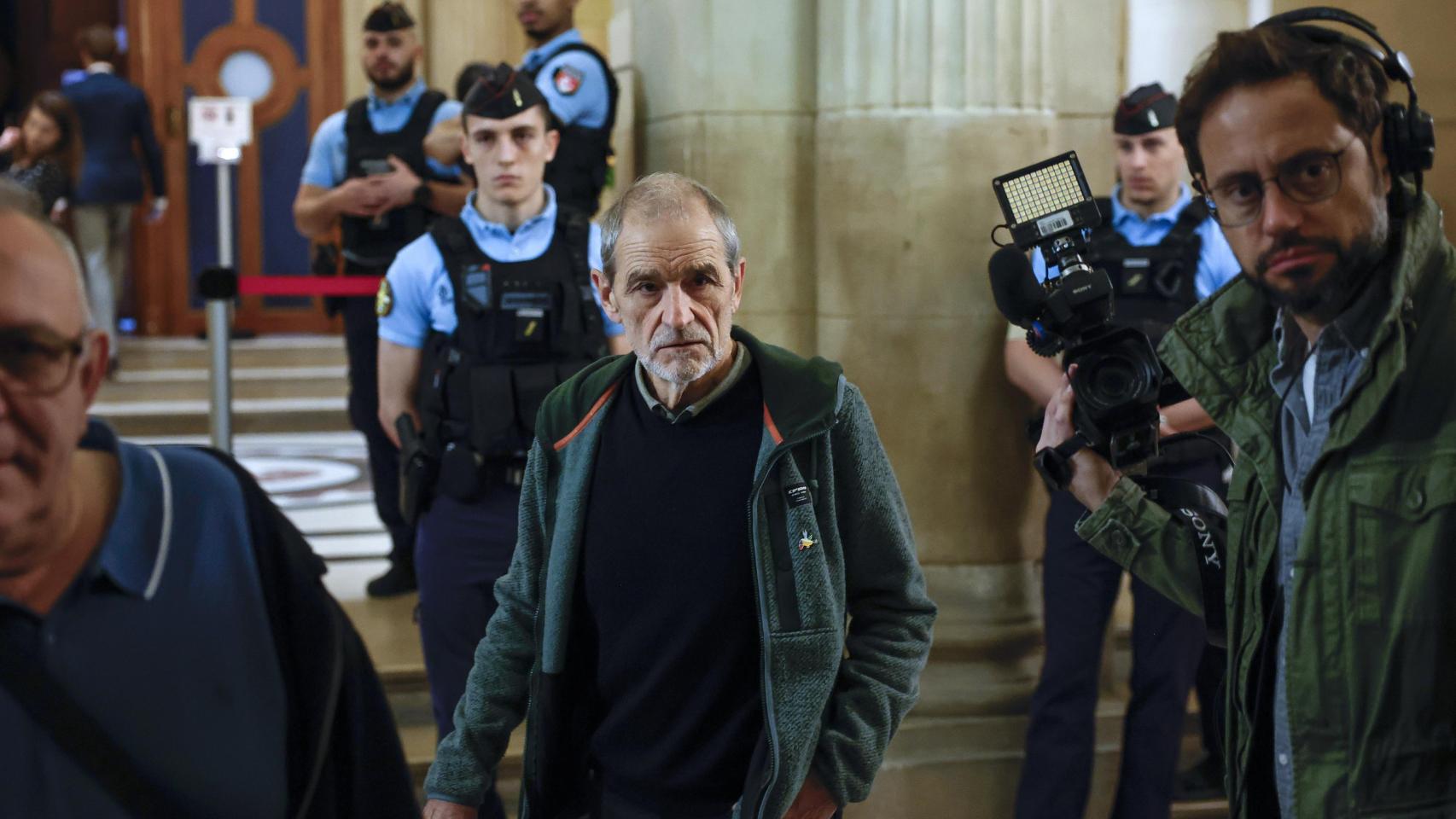 Josu Ternera a su llegada al jusgado en París